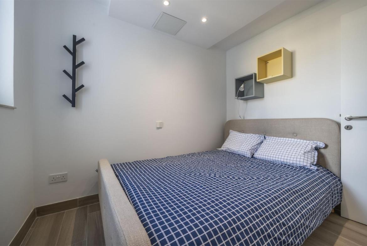 Saint Julian's Deluxe Seaview Apartment מראה חיצוני תמונה